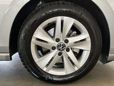 Volkswagen Golf  - golf 2.0 tdi life 115cv Grigio usata Salerno