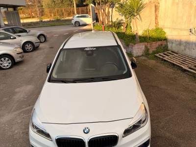 BMW Serie 2 Active Tourer 218d Cambio automatico usata Pignataro Maggiore