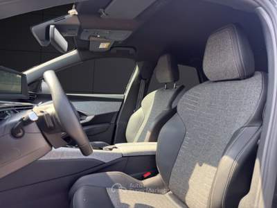 Peugeot 3008 Hybrid 136 e-DCS6 Allure Grigio usata San Nicola la Strada