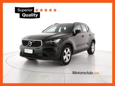 Volvo XC40 T2 Geartronic Momentum Core - Autocarro Nero usata Modena