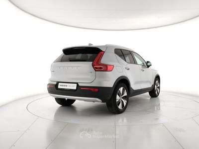 Volvo XC40 T2 Geartronic Momentum Pro - Autocarro Blu/Azzurro usata Modena