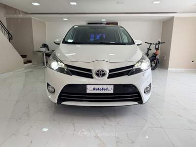 Toyota Verso 2.0 D Active 7 posti Bianco usata MASSAFRA