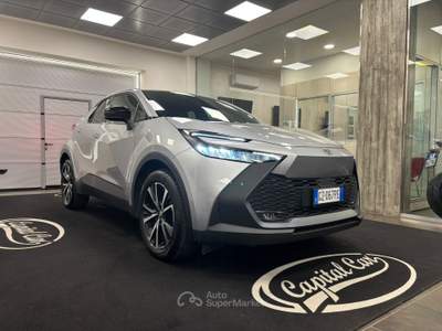 Toyota C-HR GARANZIA CASA MADRE , IVA ESPOSTA, AZIENDALE Argento usata Valmontone