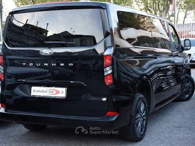 Ford Tourneo Custom 320 2.0 EcoBlue 150CV PL Titanium *9 POSTI* Nero usata Roma