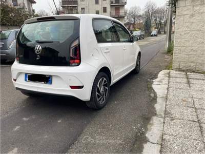 Volkswagen up! up  Bianco usata Garlasco