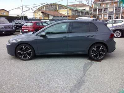 Volkswagen Golf 2.0 TDI 150 CV DSG SCR Style Grigio usata Fossano