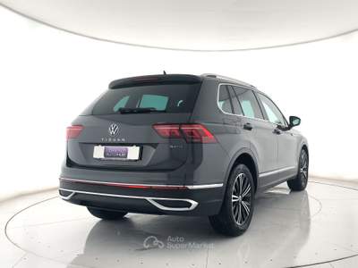 Volkswagen Tiguan Tiguan 2.0 tdi elegance 4motion 150cv dsg acc+camera+c.18" Grigio usata Ghedi