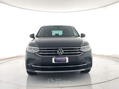 Volkswagen Tiguan Tiguan 2.0 tdi elegance 4motion 150cv dsg acc+camera+c.18" Grigio usata Ghedi