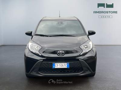 Toyota Aygo X  -  1.0 active 72cv Nero usata Segrate