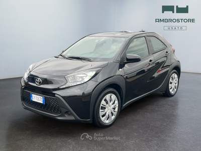 Toyota Aygo X  -  1.0 active 72cv Nero usata Segrate
