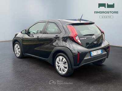 Toyota Aygo X  -  1.0 active 72cv Nero usata Segrate