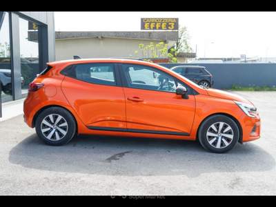Renault Clio  - clio full hybrid e-tech 145 cv 5 porte evolu Arancione usata Treviso