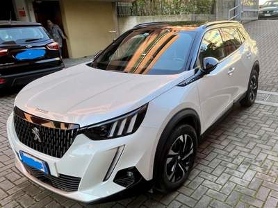 Peugeot 2008 tenuta sempre in garage, unico proprietario, non fumatore Bianco usata bologna