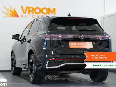 Volkswagen Tiguan Tiguan 2.0 TDI 150 CV DSG R-Line Plus Nero usata Olbia
