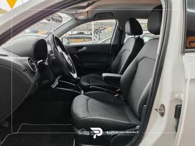 Audi A1 1.0 tfsi ultra Metal Plus 95cv Bianco usata Marano di Napoli