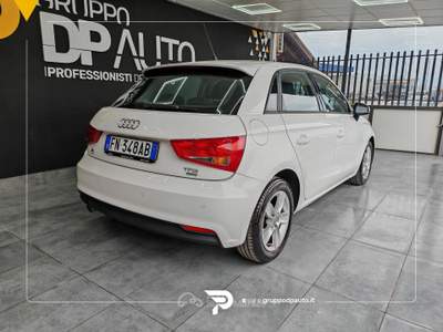 Audi A1 1.0 tfsi ultra Metal Plus 95cv Bianco usata Marano di Napoli