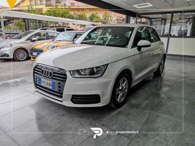 Audi A1 1.0 tfsi ultra Metal Plus 95cv Bianco usata Marano di Napoli