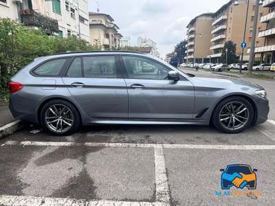 BMW Serie 5 530d Futura d Touring Msport auto Grigio usata Treviglio