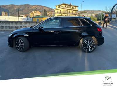Audi A3 1.6 TDI 110 CV Nero usata Santa Maria a Vico