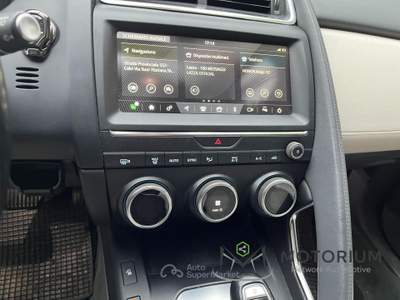 Jaguar E-Pace 2.0D 150 CV AWD aut. Nero usata San Giorgio del Sannio