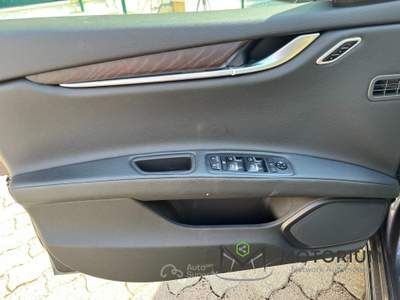 Maserati Ghibli 330 CV MHEV Executive Grigio usata San Giorgio del Sannio