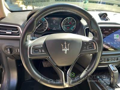 Maserati Ghibli 330 CV MHEV Executive Grigio usata San Giorgio del Sannio