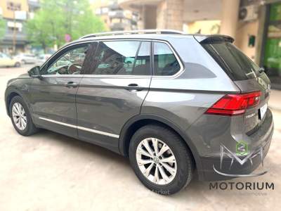 Volkswagen Tiguan 2.0 tdi Business 150cv dsg Grigio usata Rende