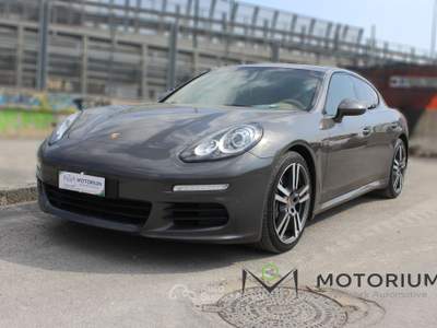 Porsche Panamera 3.0 250cv Rosso usata Napoli