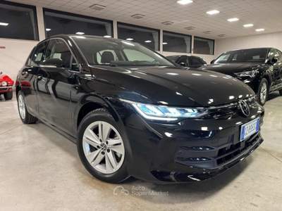 Volkswagen Golf 2.0 TDI 115 CV SCR Life Nero usata Pollenza