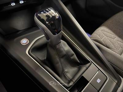 Volkswagen Golf 2.0 TDI 115 CV SCR Life Nero usata Pollenza