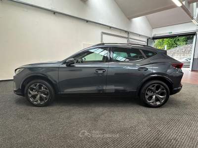 Cupra Formentor 1.5 hybrid 150cv dsg LED|PADDLES|ACC|18' Grigio usata Como