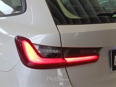 BMW Serie 3 325tds d Touring mhev 48V Business Advantage auto Bianco usata Verona