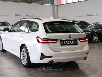 BMW Serie 3 325tds d Touring mhev 48V Business Advantage auto Bianco usata Verona