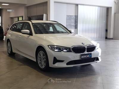 BMW Serie 3 325tds d Touring mhev 48V Business Advantage auto Bianco usata Verona