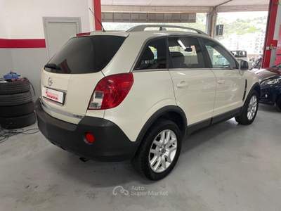 Opel Antara 2.2 cdti Cosmo 4wd 163cv Bianco usata Genova