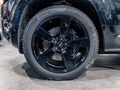 Land Rover Defender 90 5.0 V8 525 CV AWD Auto Nero usata MILANO