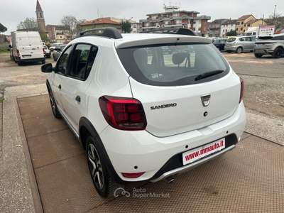 Dacia Sandero Stepway 1.5 Blue dCi 95 CV Comfort  NAVIG!!! Bianco usata SAVIGNANO SUL RUBICONE