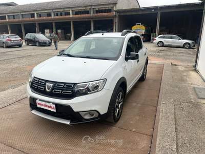 Dacia Sandero Stepway 1.5 Blue dCi 95 CV Comfort  NAVIG!!! Bianco usata SAVIGNANO SUL RUBICONE