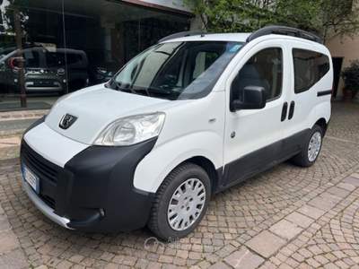 Peugeot Bipper Tepee 1.3 HDi 75 FAP Outdoor Bianco usata ROSà Peugeot Bipper Tepee 1.3 HDi 75 FAP Outdoor Bianco usata ROSà