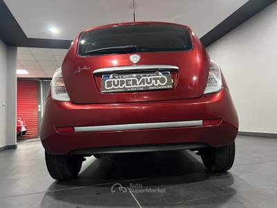 Lancia Ypsilon 1.2 8v Argento Lilla usata Atena lucana