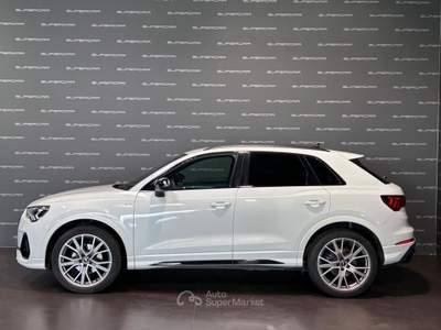 Audi Q3 35 TDI S tronic Identity Black Bianco usata Cittadella