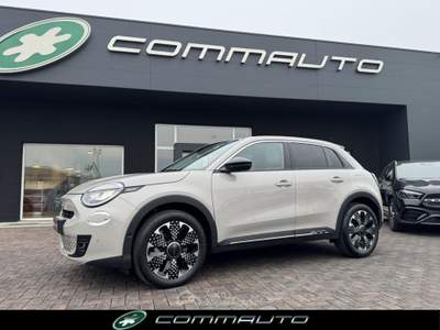 Fiat 600 Hybrid 101 CV DCT MHEV La Prima Beige usata Quinto di Treviso Fiat 600 Hybrid 101 CV DCT MHEV La Prima Beige usata Quinto di Treviso