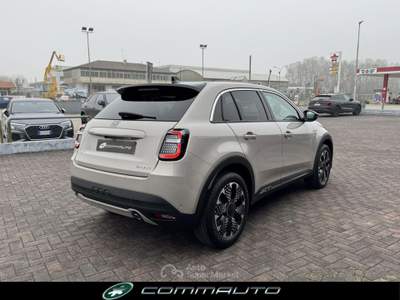 Fiat 600 Hybrid 101 CV DCT MHEV La Prima Beige usata Quinto di Treviso