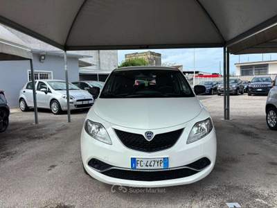 Lancia Ypsilon Ypsilon III 2015 1.3 mjt Silver s Bianco usata Giugliano in Campania