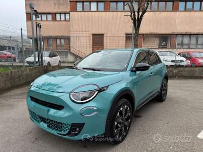 Fiat 600 Hybrid 110 CV DCT MHEV La Prima KM.0 usata Modena