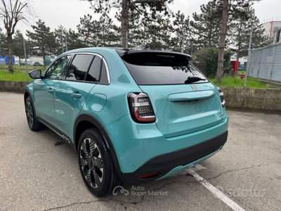Fiat 600 Hybrid 110 CV DCT MHEV La Prima KM.0 usata Modena