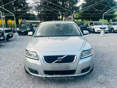 Volvo V50 16V cat Flexi-Fuel Momentum usata Bulgarograsso