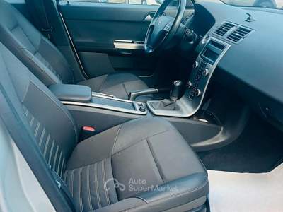 Volvo V50 16V cat Flexi-Fuel Momentum usata Bulgarograsso