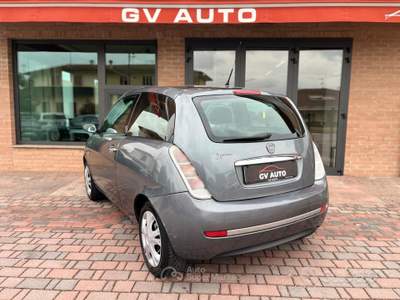 Lancia Ypsilon 8v usata Pozzonovo