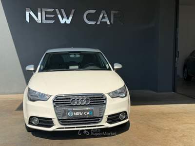 Audi A1 A1 SPB 1.6 TDI S tr. Ambition Bianco usata Reggio di Calabria